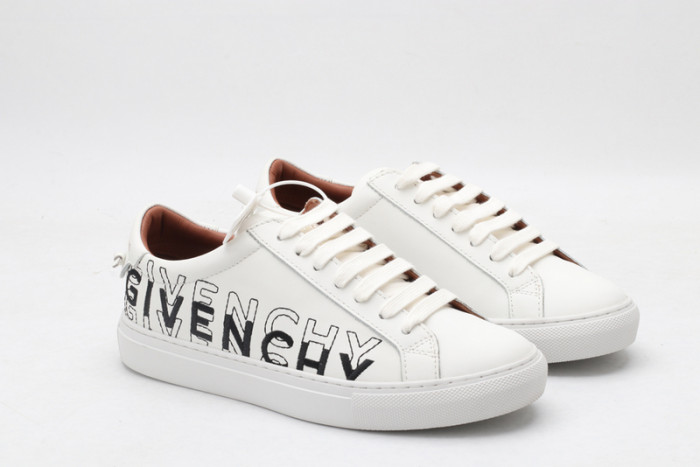 Givench LOW-TOP SNEAKER