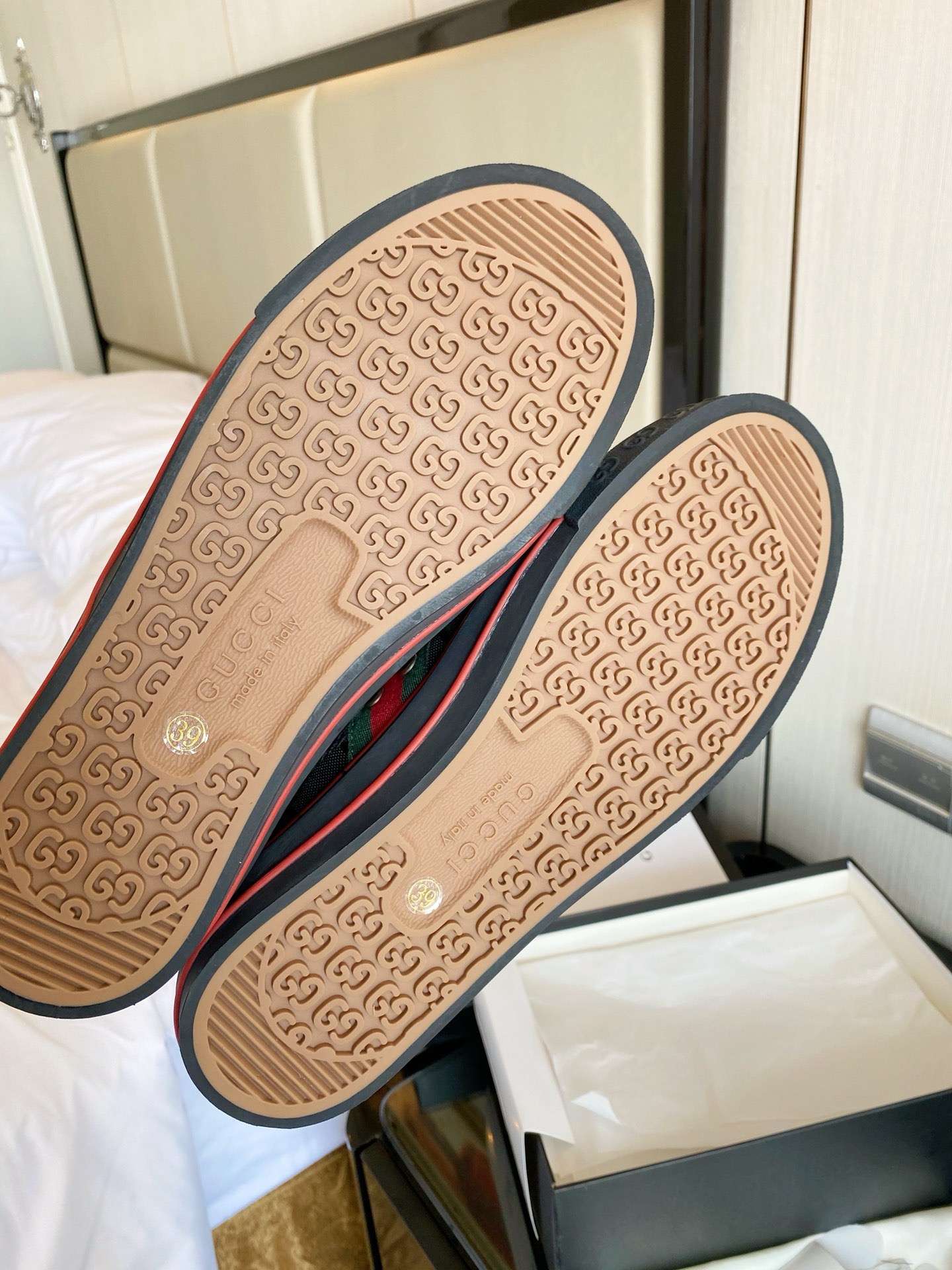 gg G*u*i tennis 1977 sneaker