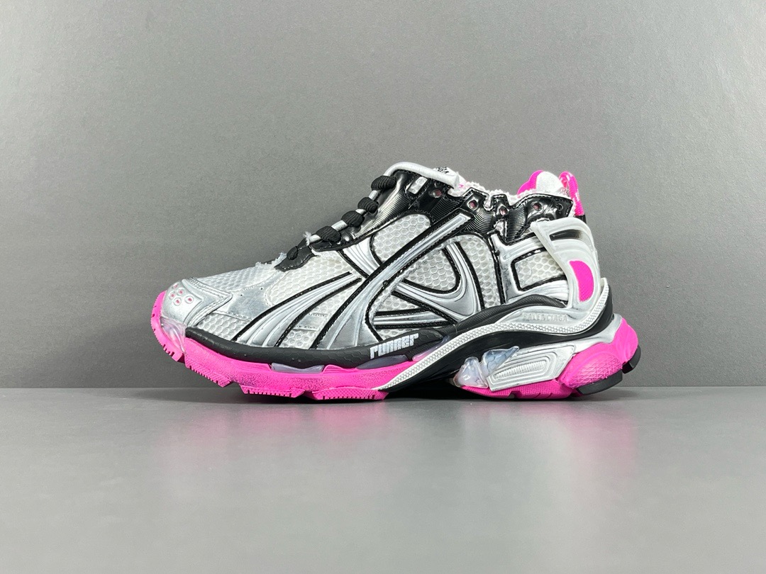 BALCIA Runner Fuchsia Pink